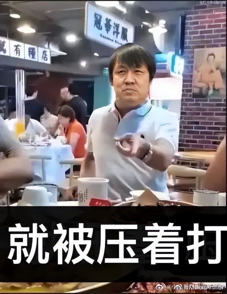 于是，有一天，一个浑身上下殡仪馆打扮的盗尸者模样的家伙来到了洛杉矶报社办公室，当时梅甘正在负责制片方面的工作。